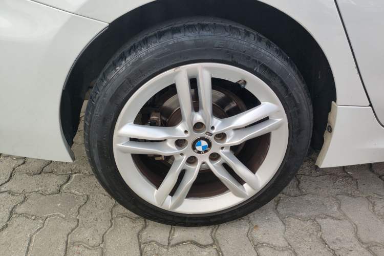 Used BMW 1 Series 2022 120i M Sport Night Edition Exterior 8