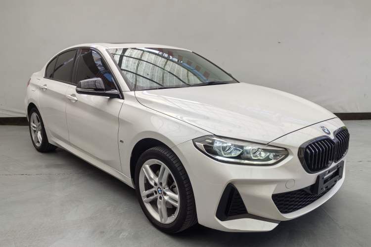 Used BMW 1 Series 2022 120i M Sport Night Edition Exterior 8