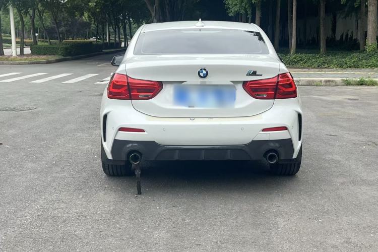 Used BMW 1 Series 2022 125i M Sport Night Edition Exterior 8