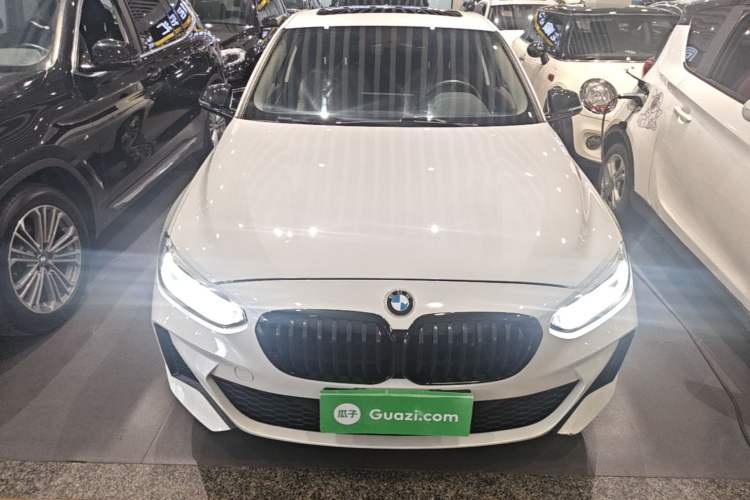 Used BMW 1 Series 2022 120i M Sport Night Edition Front