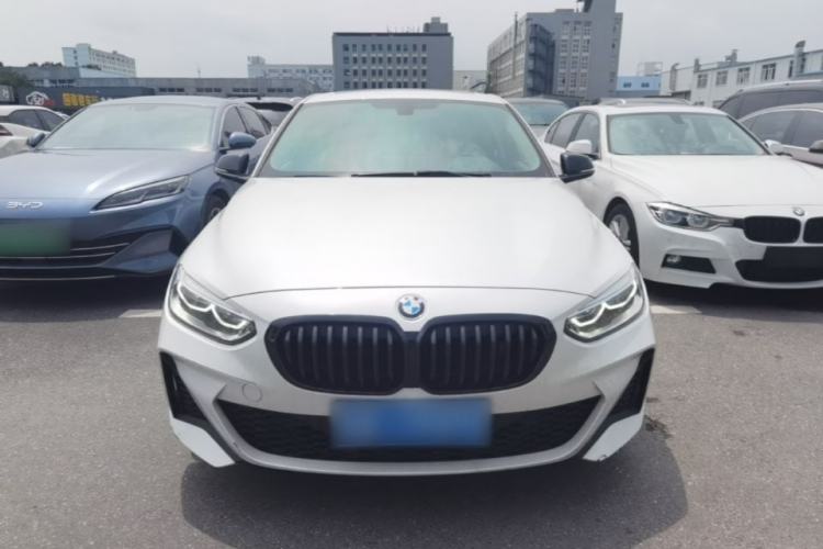 Used BMW 1 Series 2022 120i M Sport Night Edition Front