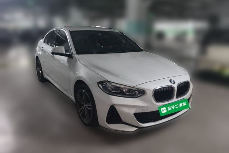 Used BMW 1 Series 2022 120i M Sport Edition Front Right 45 Deg
