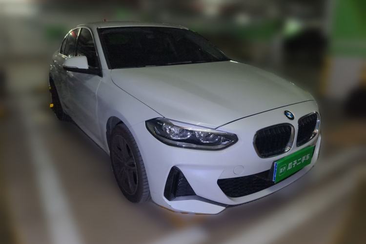 Used BMW 1 Series 2022 120i M Sport Edition Front Right 45 Deg