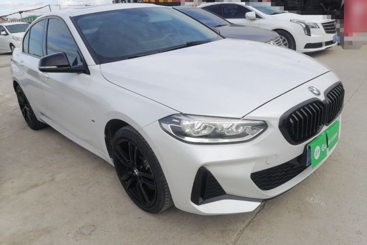 Used BMW 1 Series 2022 125i M Sport Night Edition Front Right 45 Deg
