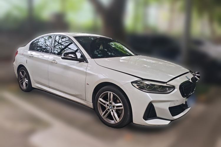 Used BMW 1 Series 2022 120i M Sport Night Edition Front Right 45 Deg