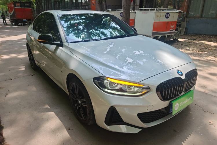 Used BMW 1 Series 2022 125i M Sport Night Edition Front Right 45 Deg