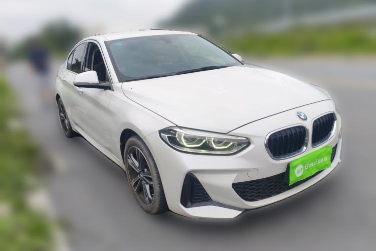 Used BMW 1 Series 2022 120i M Sport Edition Front Right 45 Deg