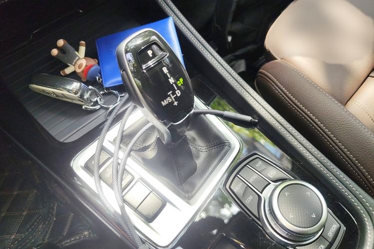 Used BMW 1 Series 2022 125i M Sport Night Edition Gear Lever
