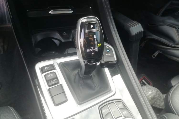 Used BMW 1 Series 2022 125i M Sport Night Edition Gear Lever