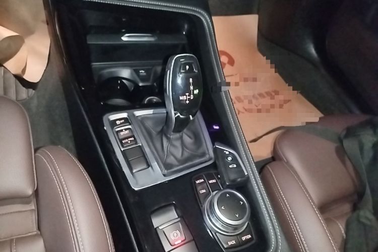 Used BMW 1 Series 2022 125i M Sport Night Edition Gear Lever