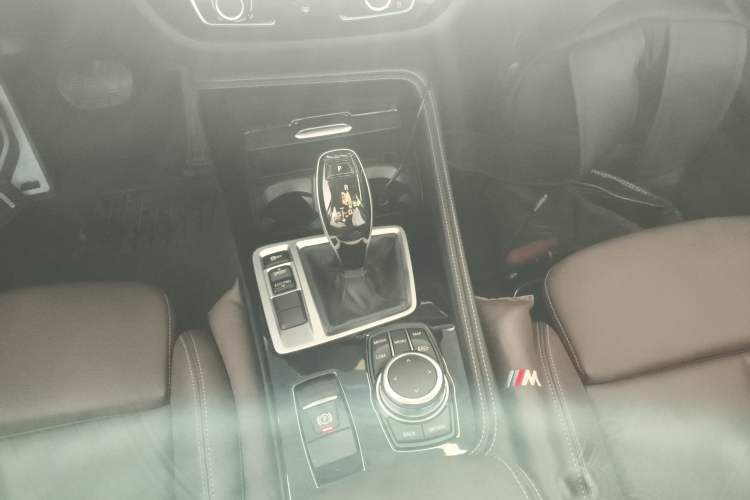 Used BMW 1 Series 2022 120i M Sport Night Edition Gear Lever