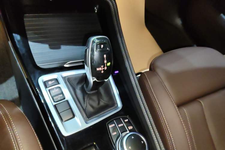 Used BMW 1 Series 2022 125i M Sport Night Edition Gear Lever
