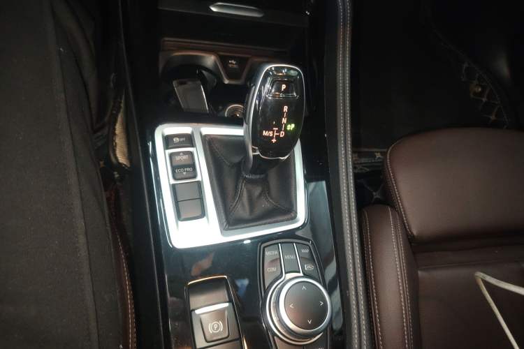 Used BMW 1 Series 2022 120i M Sport Night Edition Gear Lever