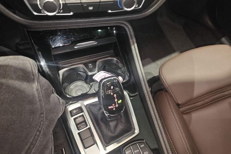 Used BMW 1 Series 2022 120i M Sport Night Edition Gear Lever