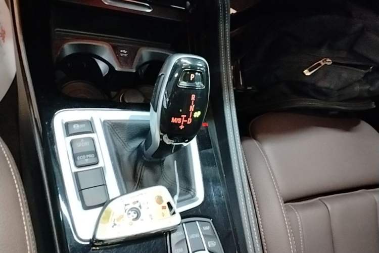 Used BMW 1 Series 2022 125i M Sport Night Edition Gear Lever