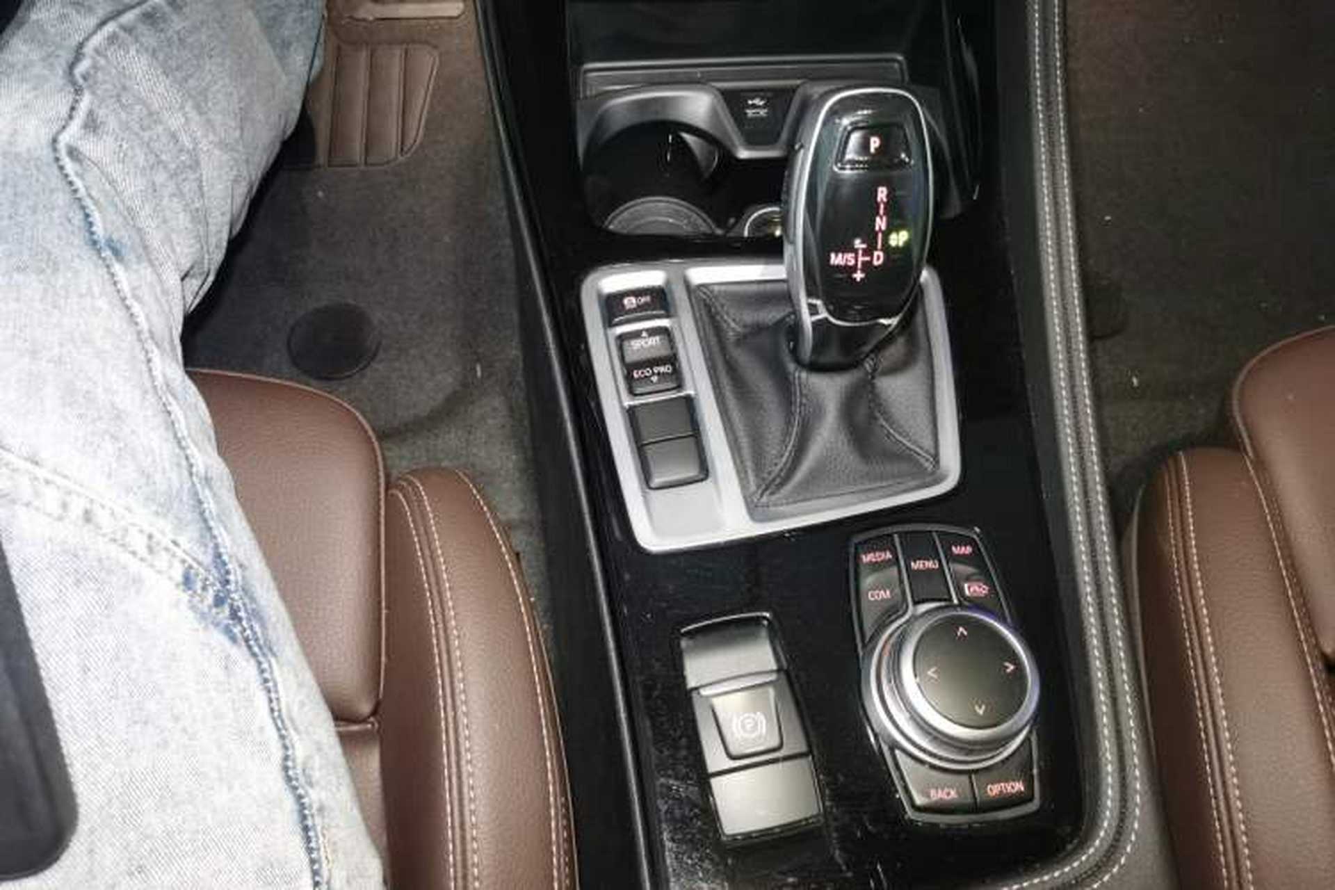 Used BMW 1 Series 2022 125i M Sport Night Edition Gear Lever