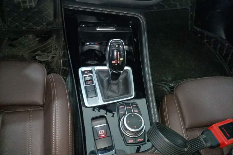 Used BMW 1 Series 2022 125i M Sport Night Edition Gear Lever