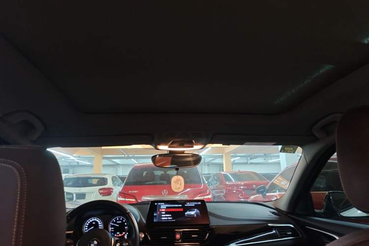 Used BMW 1 Series 2022 120i M Sport Night Edition Headliner