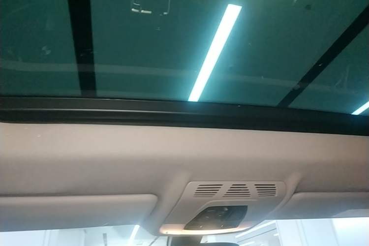 Used BMW 1 Series 2022 125i M Sport Night Edition Headliner