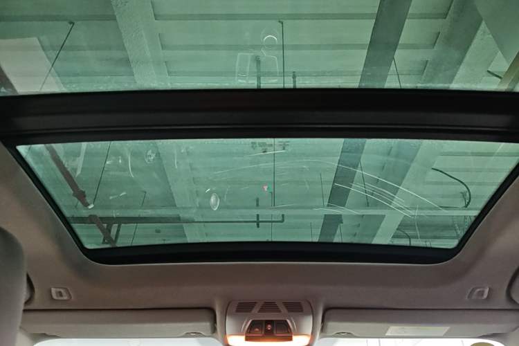 Used BMW 1 Series 2022 120i M Sport Night Edition Headliner
