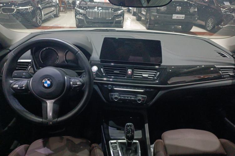 Used BMW 1 Series 2022 125i M Sport Night Edition Interior 1