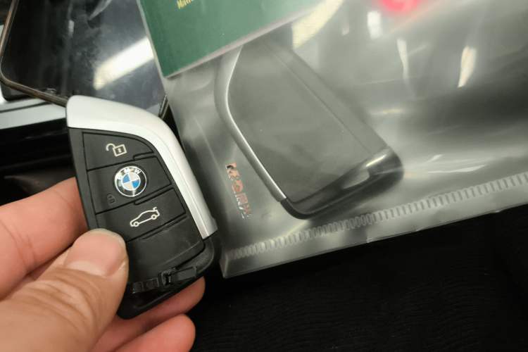 Used BMW 1 Series 2022 120i M Sport Night Edition Interior 1