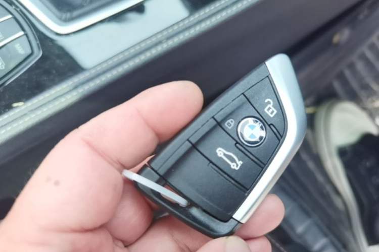 Used BMW 1 Series 2022 120i M Sport Night Edition Interior 1