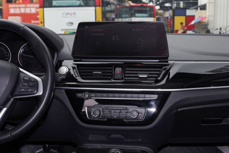 Used BMW 1 Series 2022 120i M Sport Edition Interior 10
