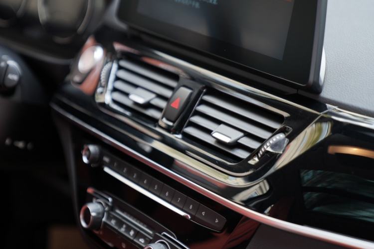 Used BMW 1 Series 2022 120i M Sport Night Edition Interior 12