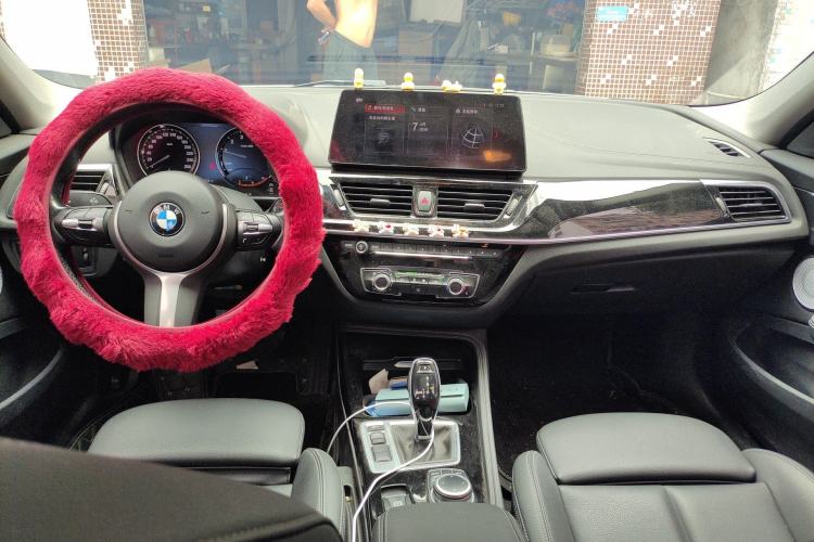 Used BMW 1 Series 2022 120i M Sport Night Edition Interior 2
