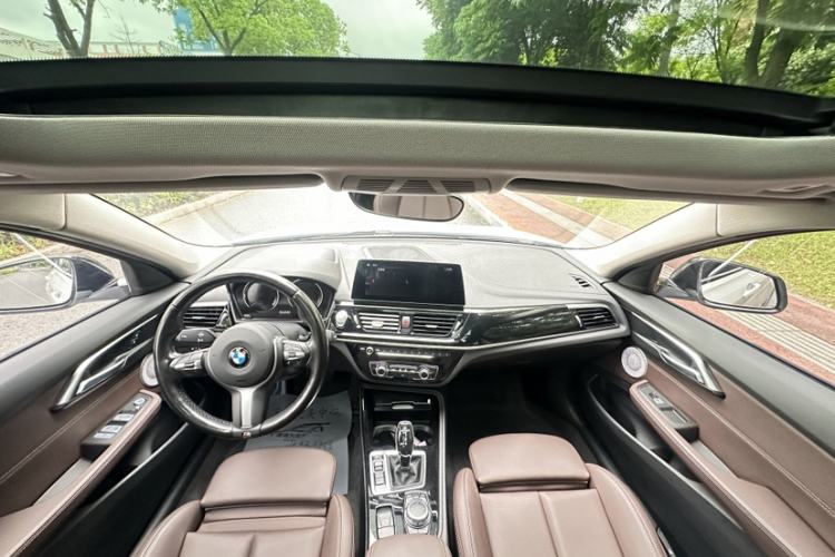 Used BMW 1 Series 2022 120i M Sport Night Edition Interior 2