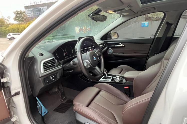 Used BMW 1 Series 2022 125i M Sport Night Edition Interior 2