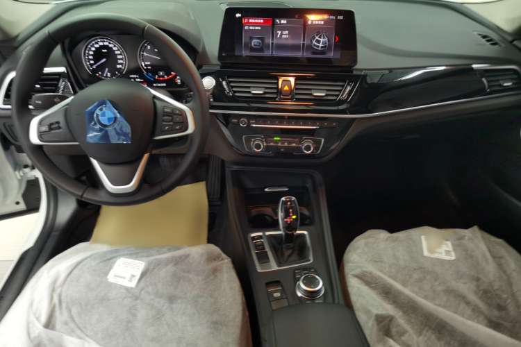 Used BMW 1 Series 2022 120i M Sport Edition Interior 3