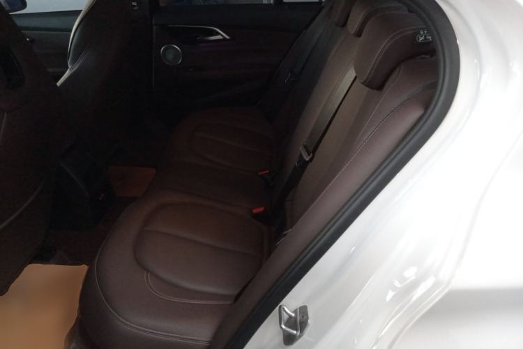 Used BMW 1 Series 2022 125i M Sport Night Edition Interior 4