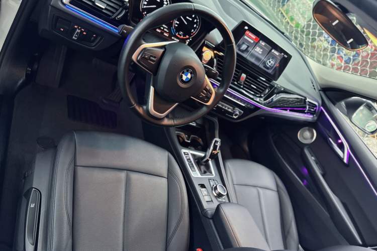 Used BMW 1 Series 2022 120i M Sport Edition Interior 5
