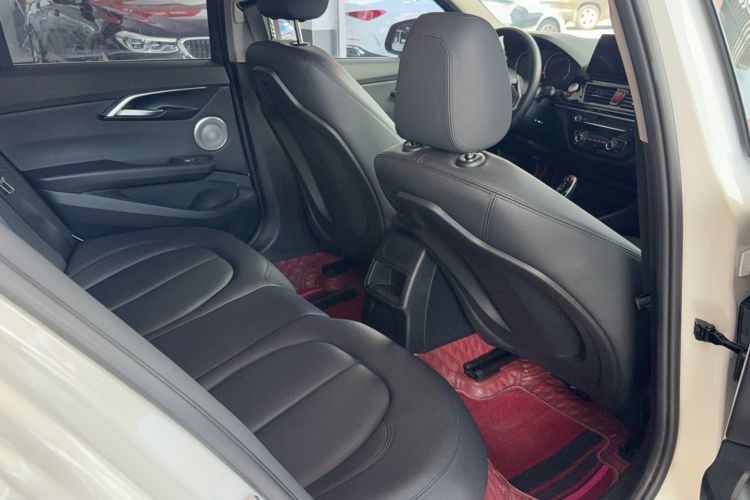 Used BMW 1 Series 2022 120i M Sport Edition Interior 5
