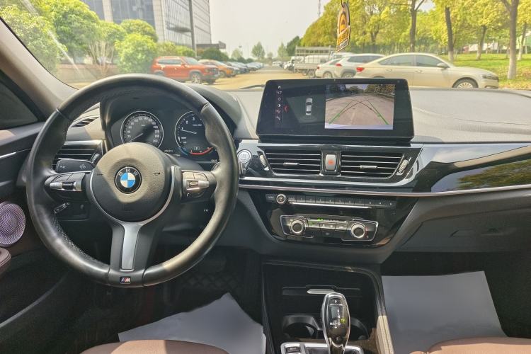 Used BMW 1 Series 2022 125i M Sport Night Edition Interior 6