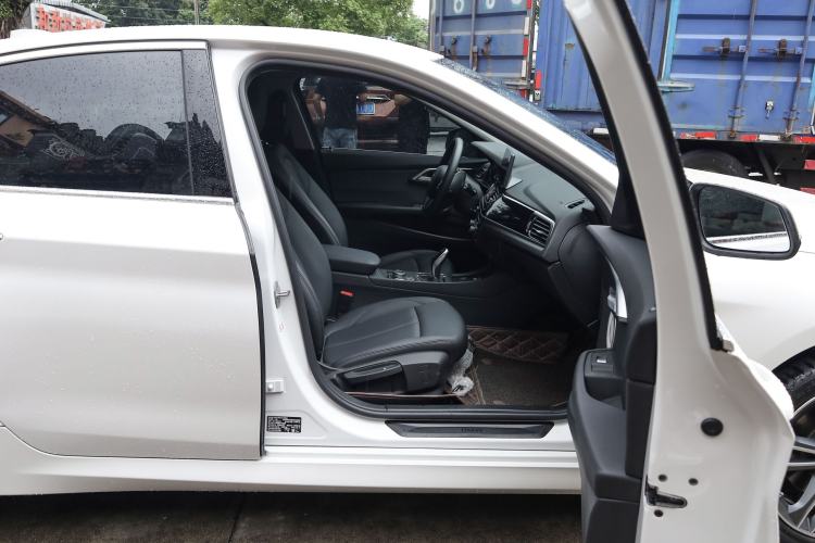 Used BMW 1 Series 2022 120i M Sport Edition Interior 7