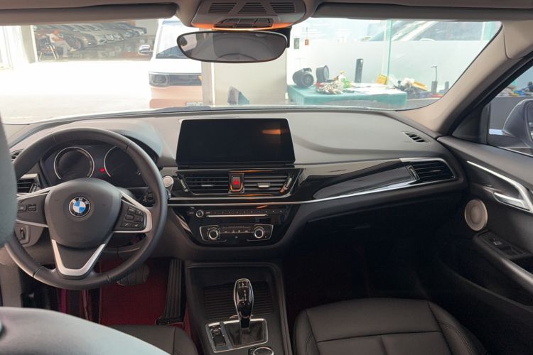 Used BMW 1 Series 2022 120i M Sport Edition Interior 8