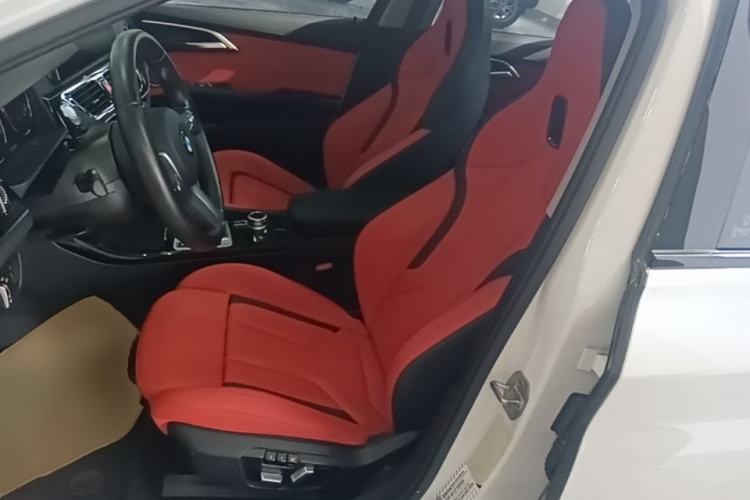 Used BMW 1 Series 2022 125i M Sport Night Edition Left Front Seat