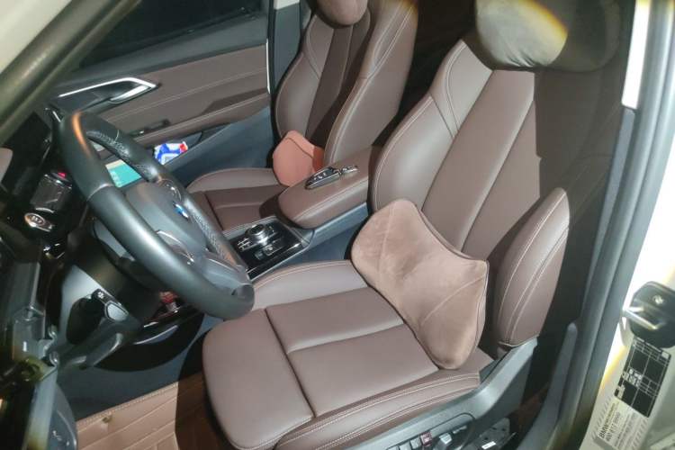Used BMW 1 Series 2022 120i M Sport Night Edition Left Front Seat
