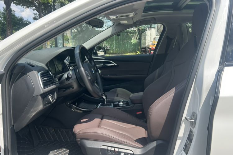 Used BMW 1 Series 2022 125i M Sport Night Edition Left Front Seat