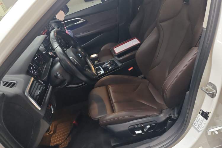 Used BMW 1 Series 2022 125i M Sport Night Edition Left Front Seat
