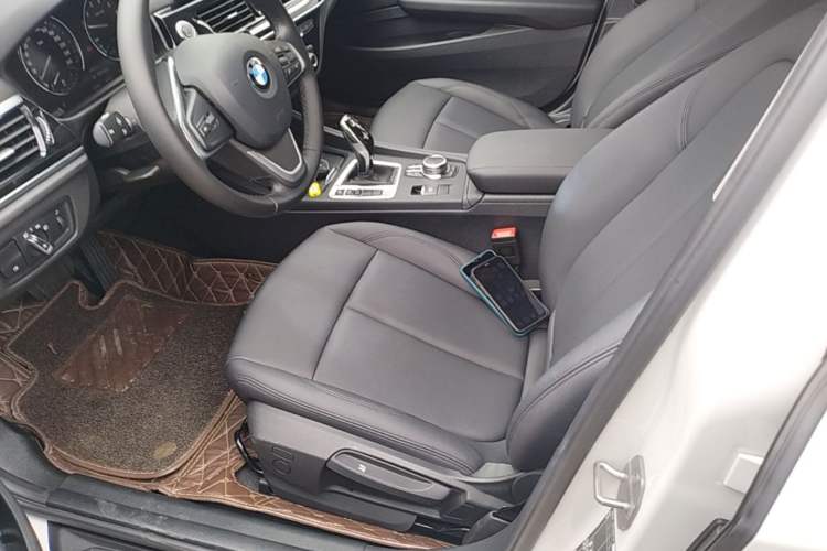 Used BMW 1 Series 2022 120i M Sport Edition Left Front Seat