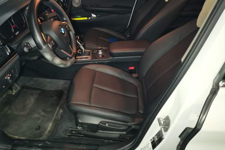 Used BMW 1 Series 2022 120i M Sport Edition Left Front Seat