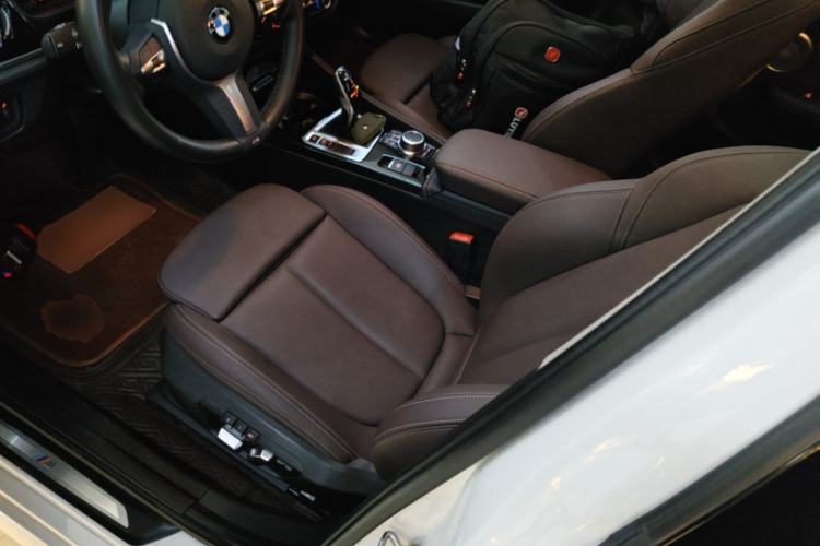 Used BMW 1 Series 2022 120i M Sport Night Edition Left Front Seat