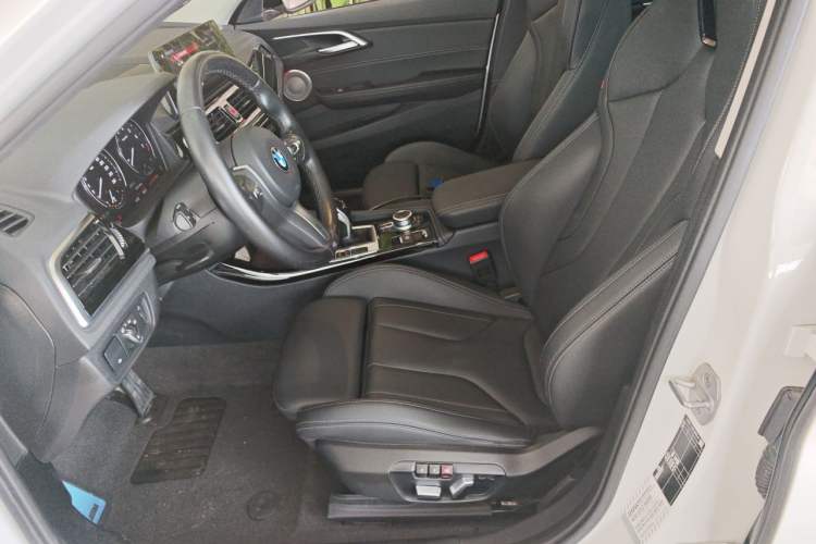 Used BMW 1 Series 2022 125i M Sport Night Edition Left Front Seat