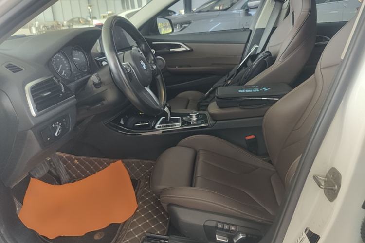 Used BMW 1 Series 2022 125i M Sport Night Edition Left Front Seat