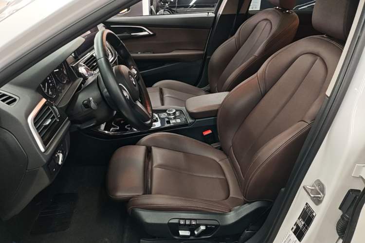 Used BMW 1 Series 2022 120i M Sport Night Edition Left Front Seat