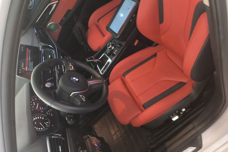 Used BMW 1 Series 2022 125i M Sport Night Edition Left Front Seat